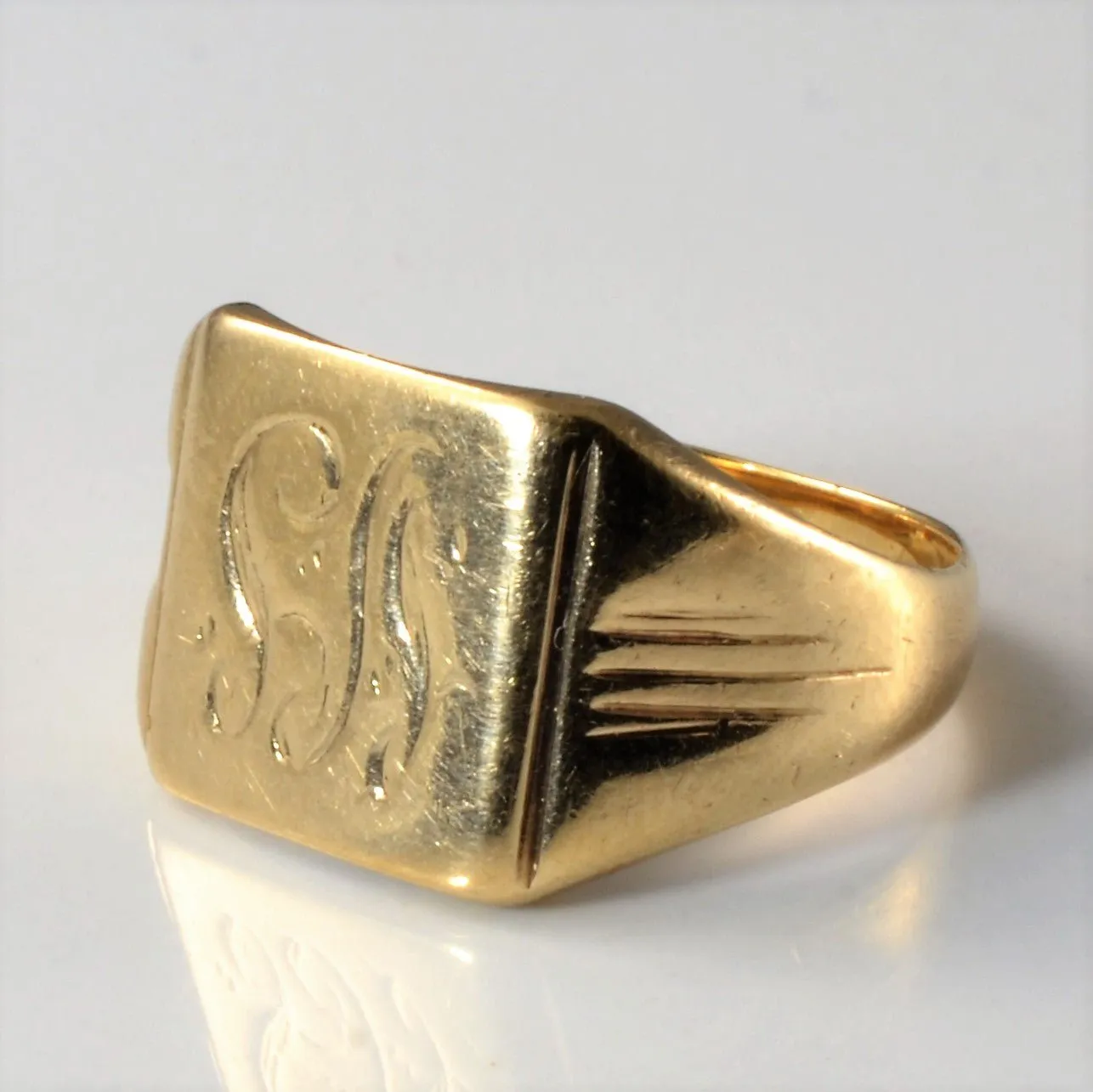 10K Gold Canadian Hallmarked Signet Ring | SZ 7 |