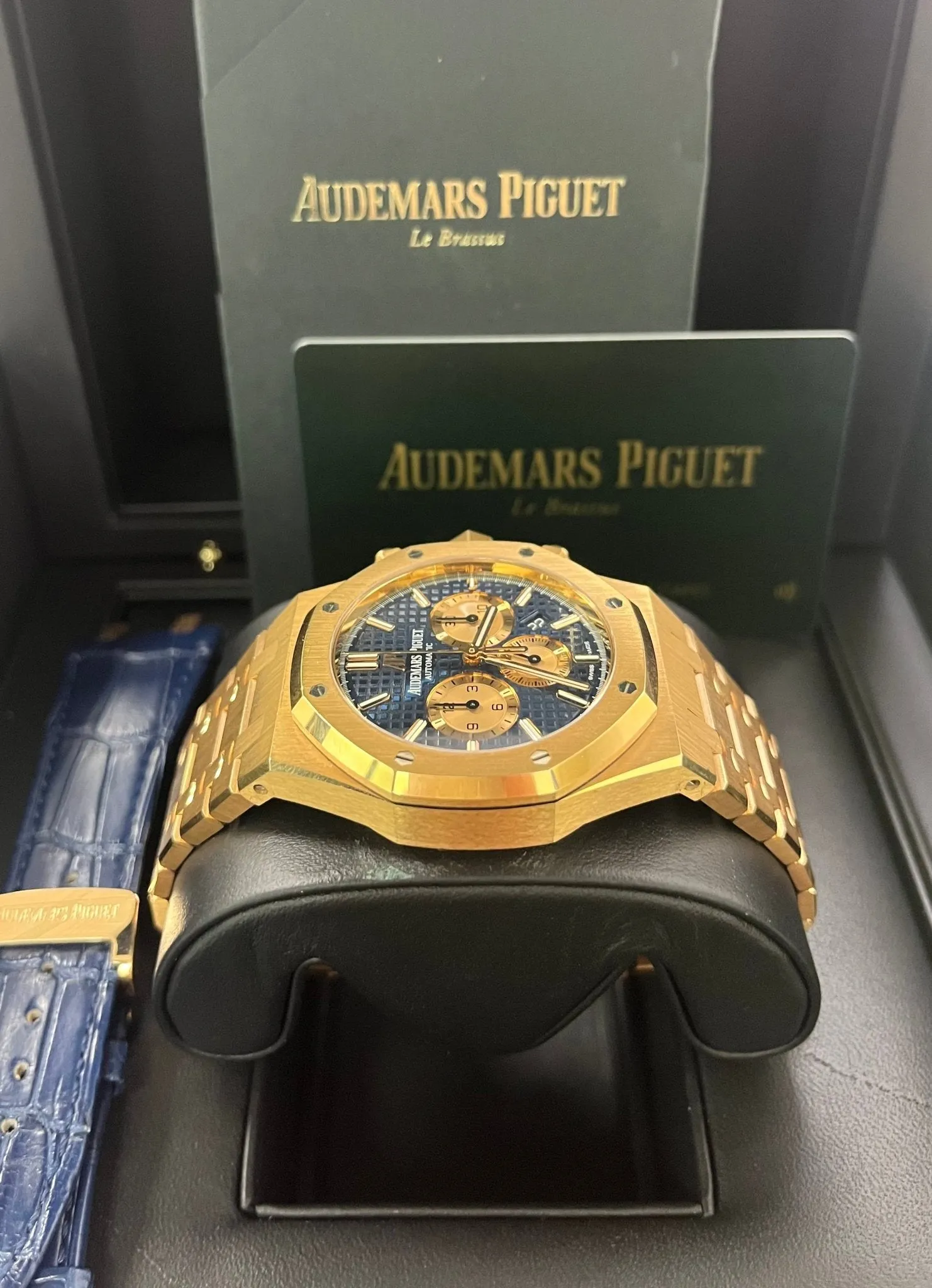 Audemars Piguet Royal Oak Selfwinding Chronograph/ 18k Rose Gold/ Blue Dial/ Pink Sub-Dials (Ref#26331OR.OO.1220OR.01)