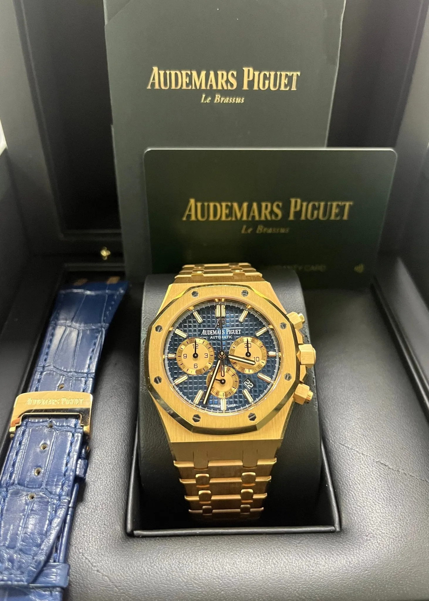 Audemars Piguet Royal Oak Selfwinding Chronograph/ 18k Rose Gold/ Blue Dial/ Pink Sub-Dials (Ref#26331OR.OO.1220OR.01)