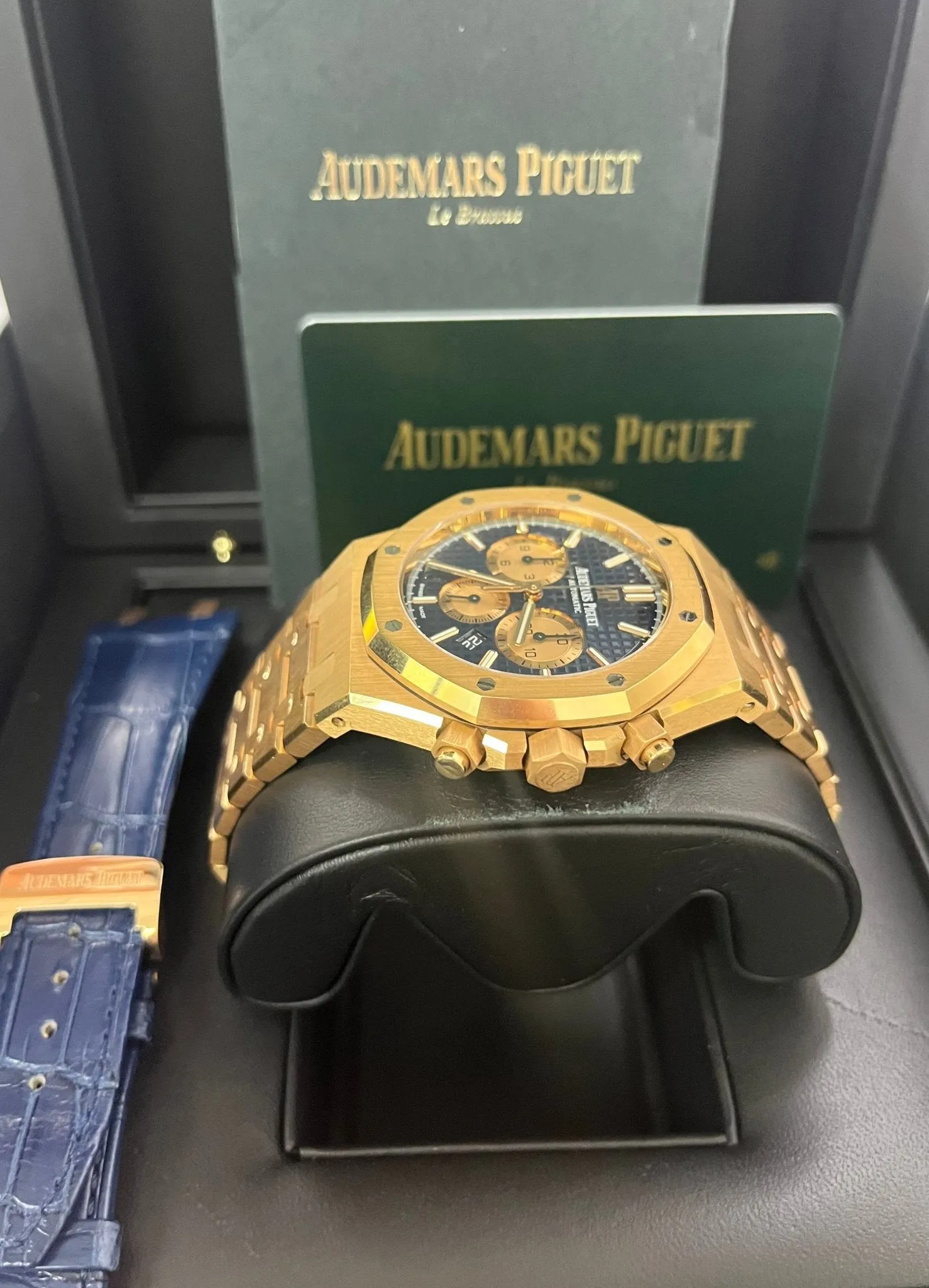 Audemars Piguet Royal Oak Selfwinding Chronograph/ 18k Rose Gold/ Blue Dial/ Pink Sub-Dials (Ref#26331OR.OO.1220OR.01)