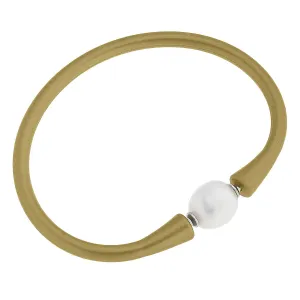 Bali Freshwater Pearl Silicone Bracelet in Metallic Gold