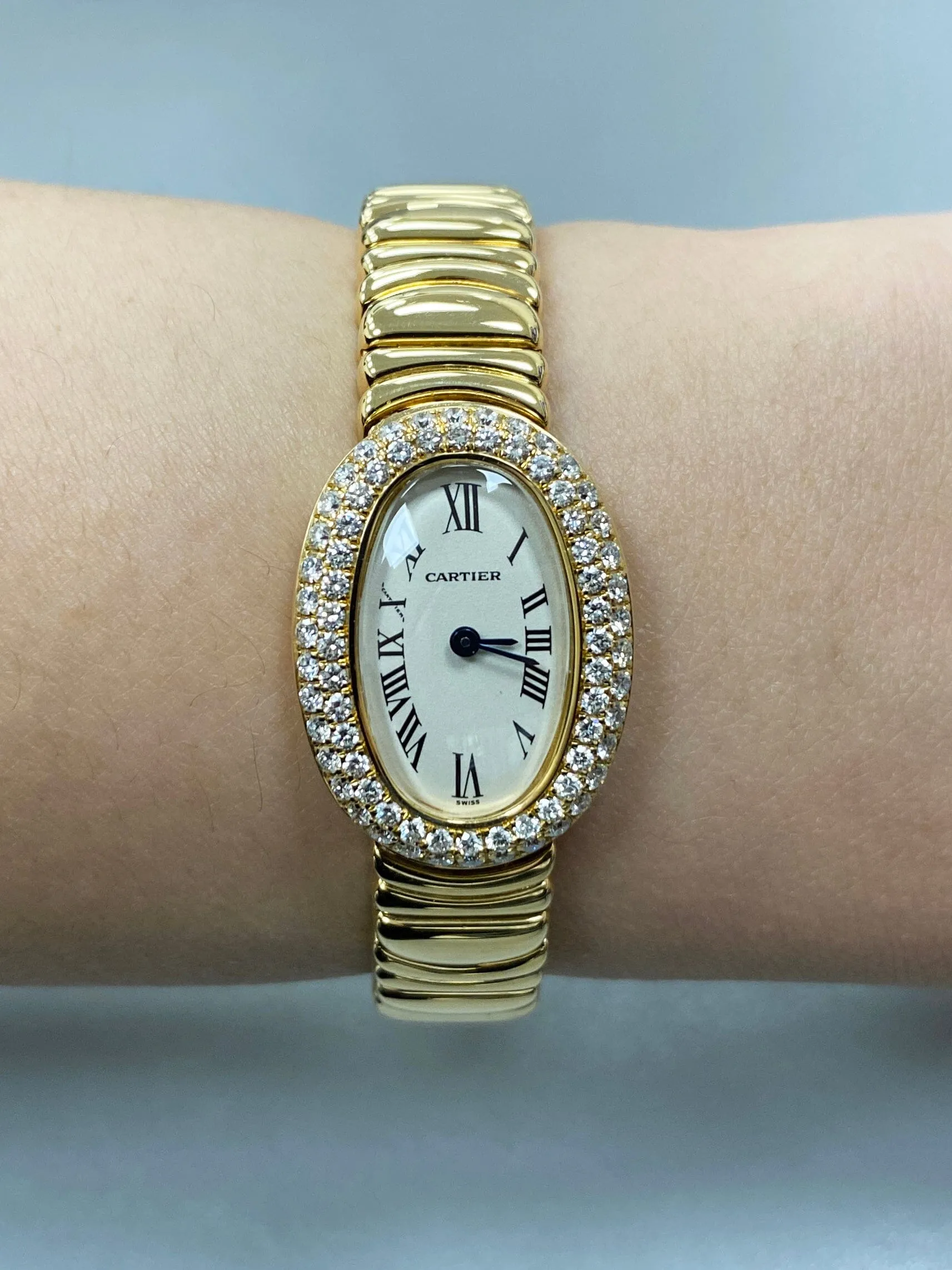 Cartier Baignoire WB5094D8 Diamond 18K Yellow Gold Ladies Watch