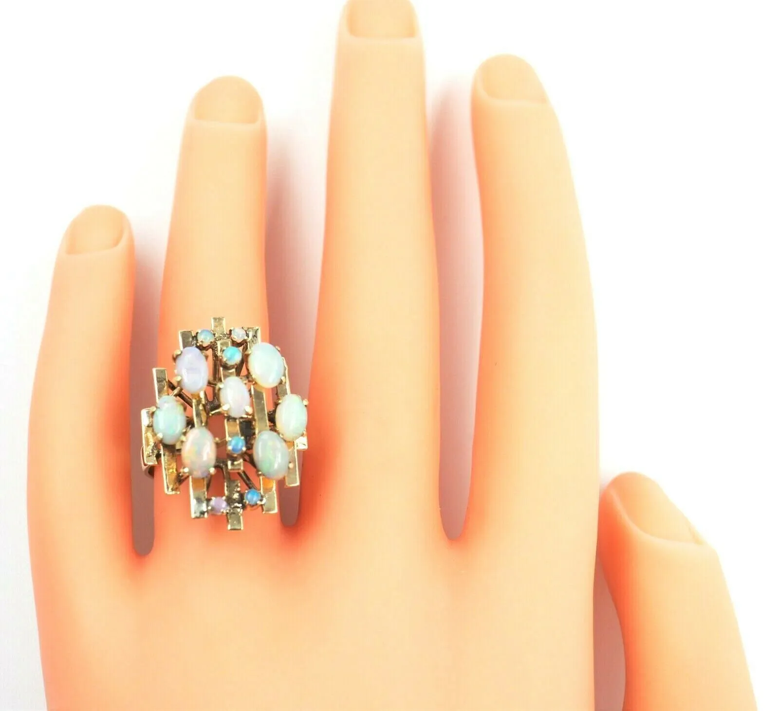 Light Opal 14ct Yellow Gold Ring