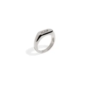 OVAL BAR SIGNET SILVER RING