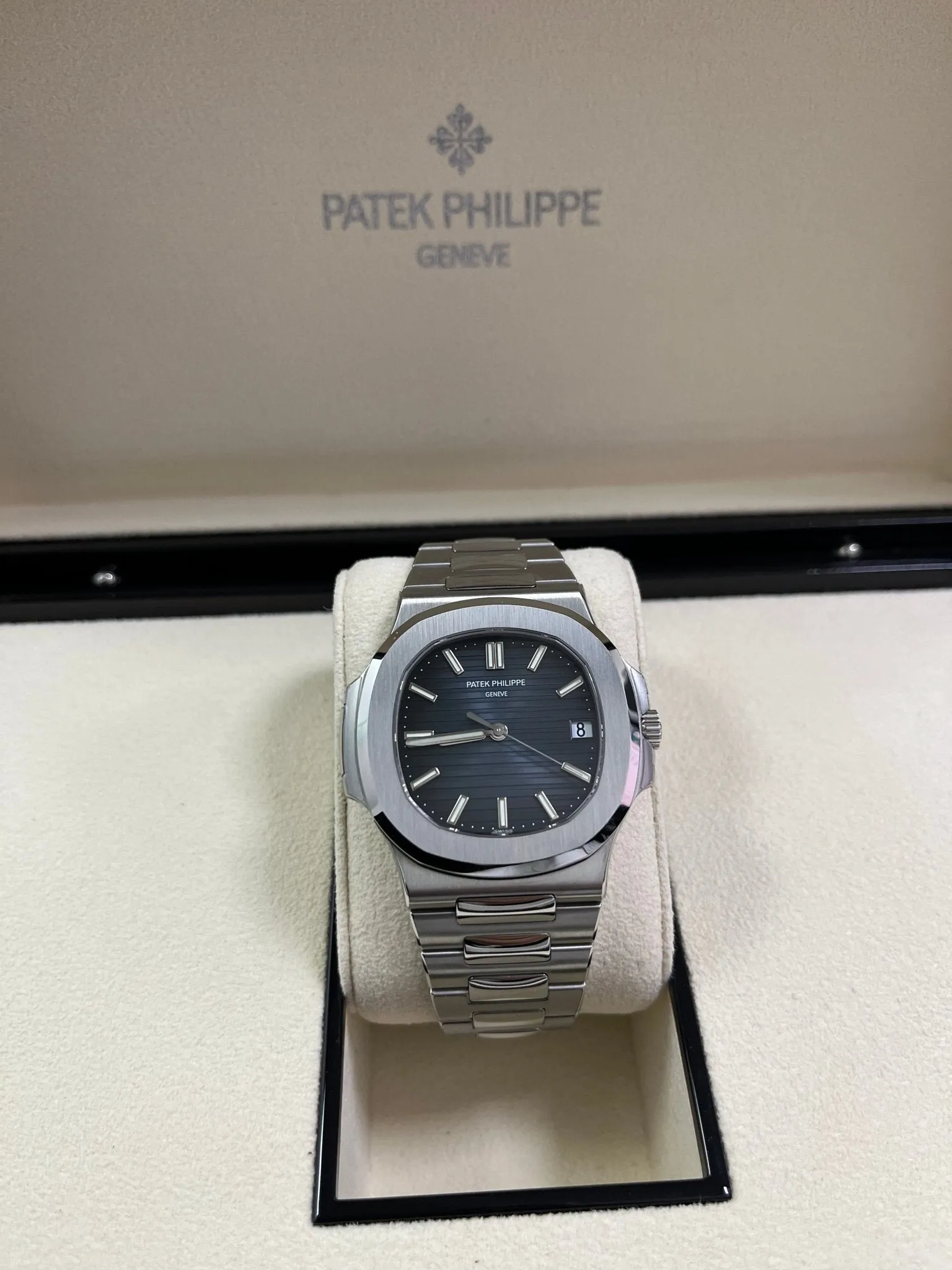 Patek Philippe Nautilus Stainless Steel/ Black-Blue Dial (Ref#5711/1A-010)