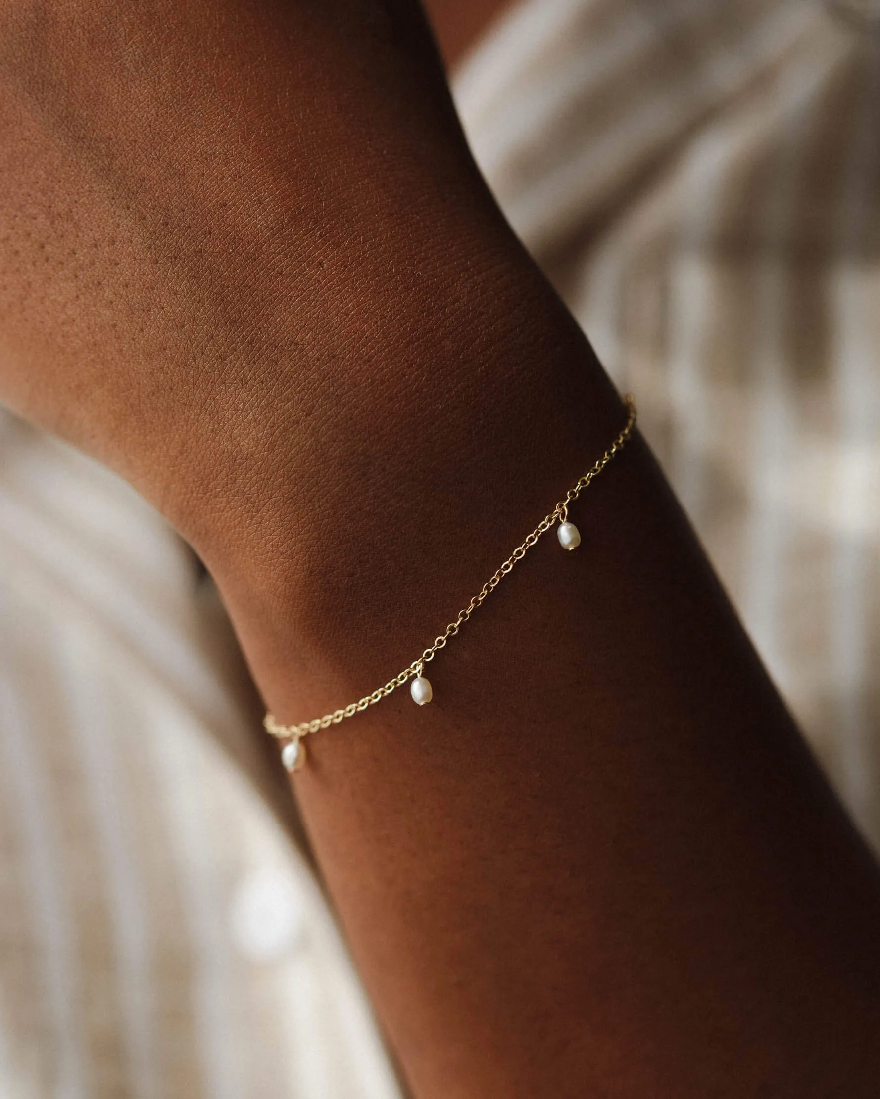 Pearl Droplet Bracelet