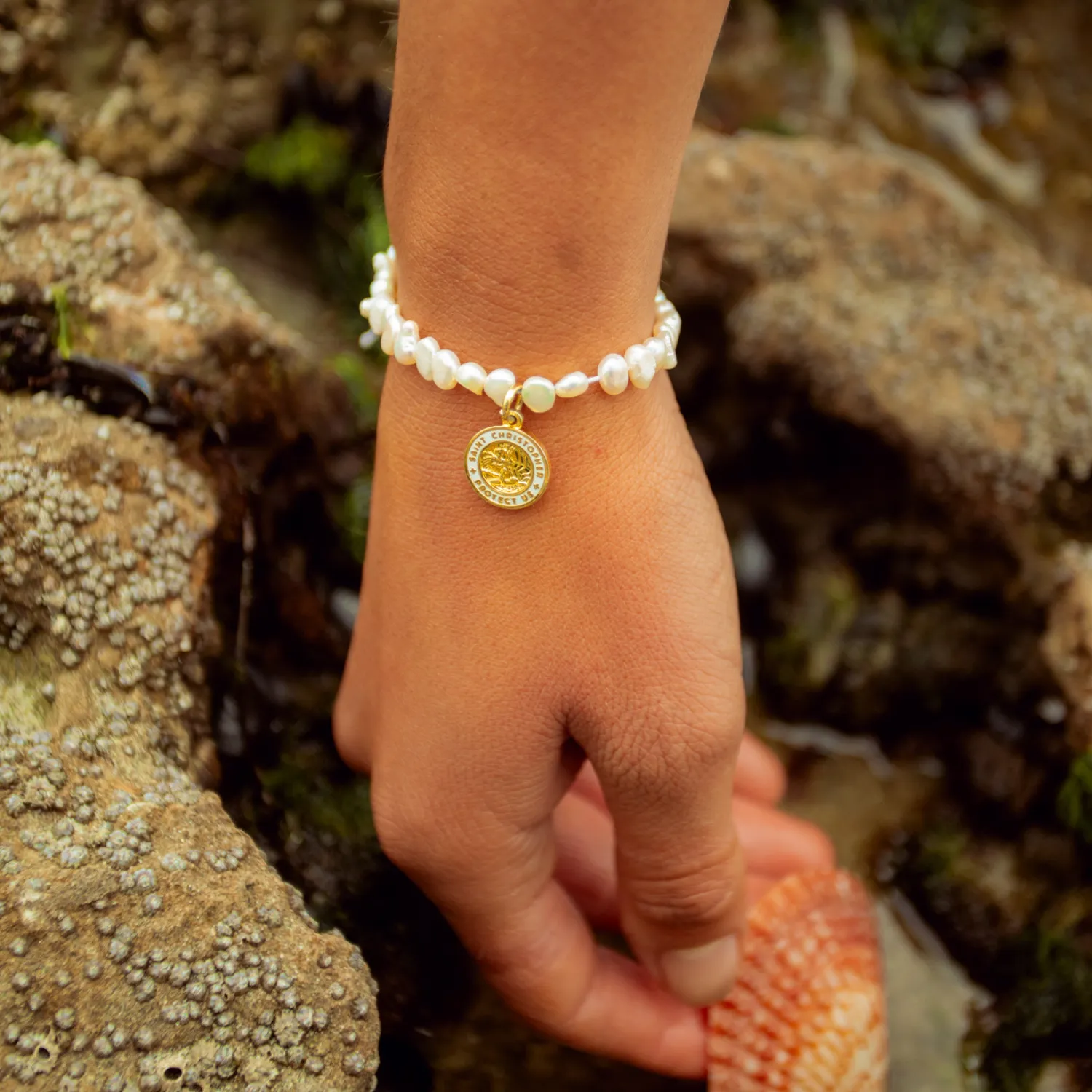 Shoreline Pearl Bracelet - Gold