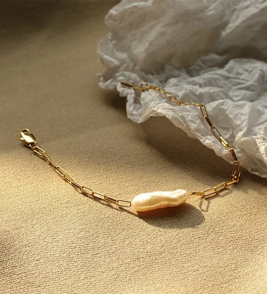 Simple French Retro Natural Baroque Real Oval Pearl Bracelet